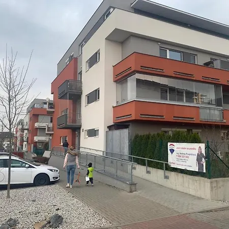Iron Cube Apartment