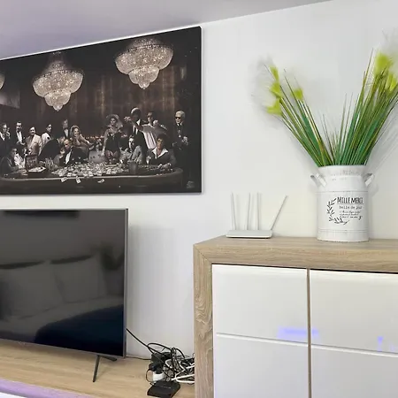 Apartmán Iron Cube *
